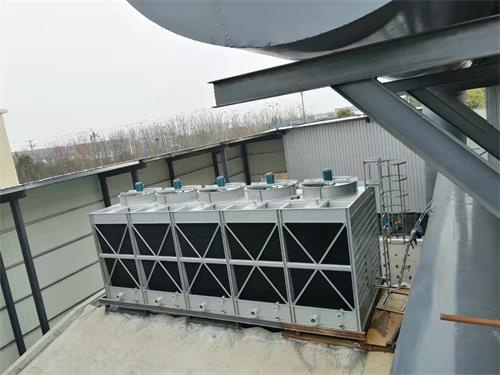 廣東冷卻塔廠家冷卻塔填料清洗方法(ktv中央空調冷卻塔填料清洗)